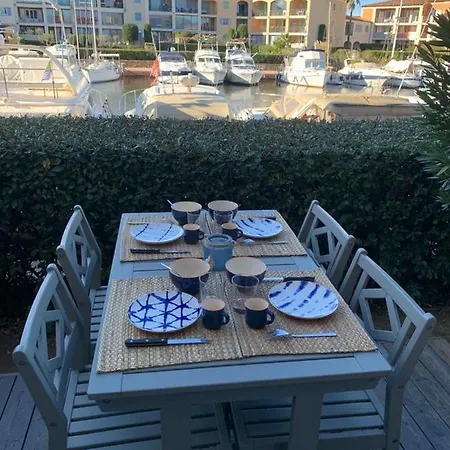 4 Etoiles Golfe De St Tropez Lägenhet Cogolin